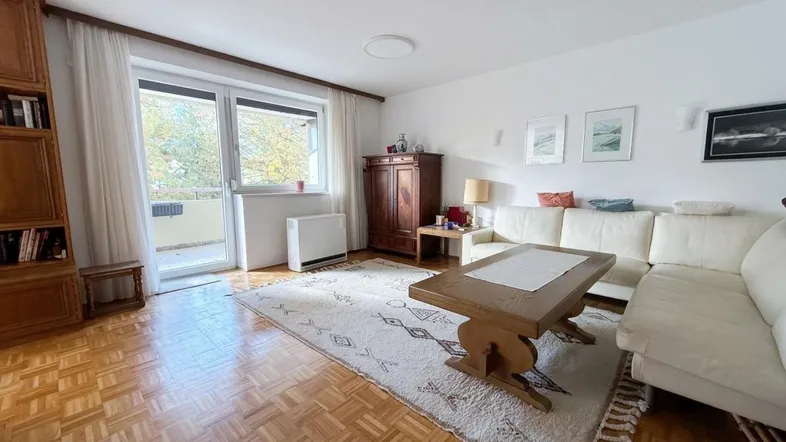 Wohnzimmer Ansicht 1