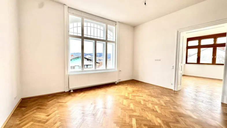 Wohn-/Essbereich mit offener Küche