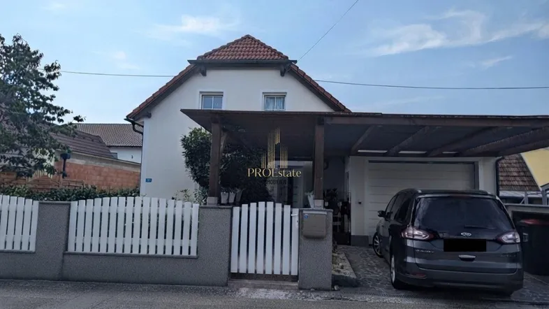 Haus Zufahrt