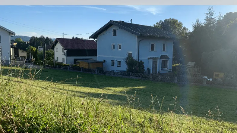 Grundstück