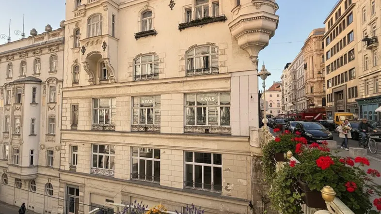Seitenansicht Haus - Wipplingerstraße/Tiefer Graben
