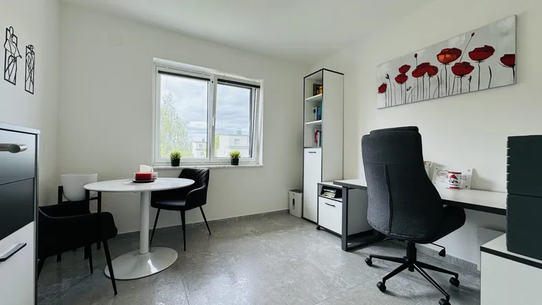 Büro 1