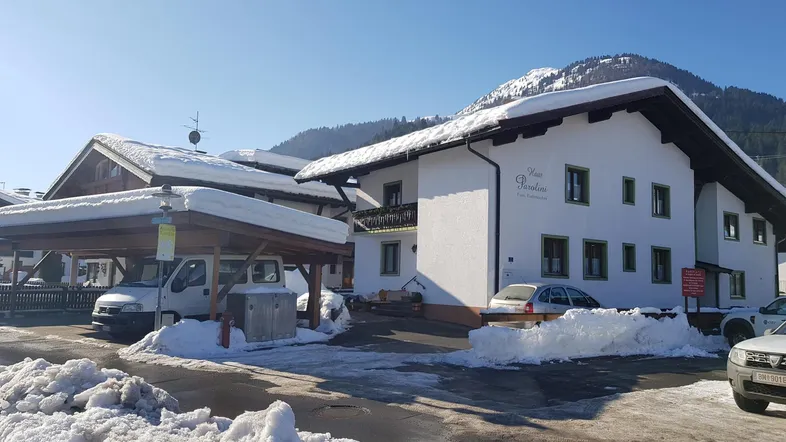 Mehrparteienhaus direkt an der Piste &amp; Rodelbahn