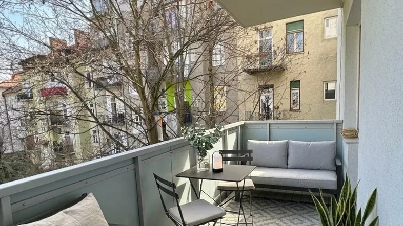 Großzügige 4-Zimmer-Wohnung mit Loggia &amp; Balkon - Geidorf, Graz