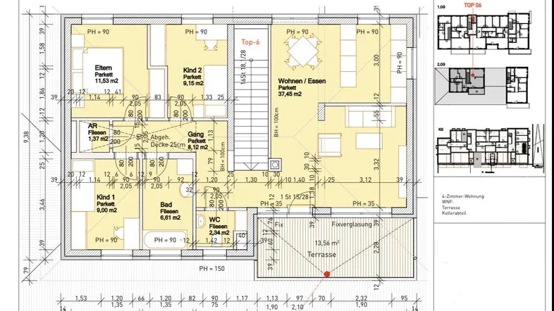 Grundrissplan einer Wohnung mit drei Schlafzimmern, offenem Wohn-Essbereich und Terrasse.