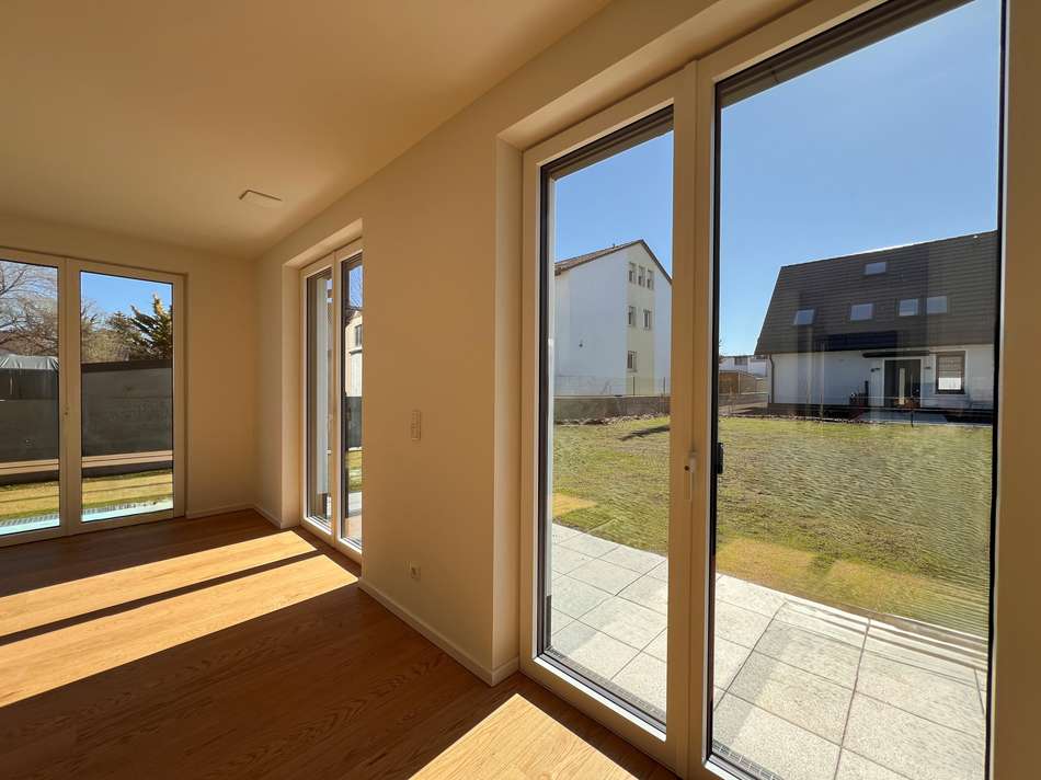 DHH 2 Blick in den Garten