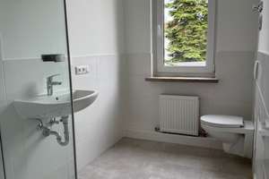 Erstbezug nach Renovierung - 5-Zimmer-Wohnung – Kaltenhofer Straße 21, 86154 Oberhausen-Süd, Augsburg – Vorschaubild 3
