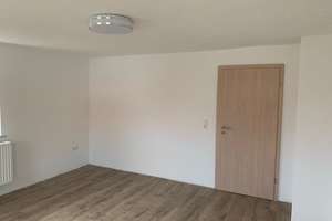 Gepflegtes Reihenhaus mit 4,5 Zimmern in Aletshausen OT Winzer – Hauptstraße 44, 86480 Aletshausen – Vorschaubild 14