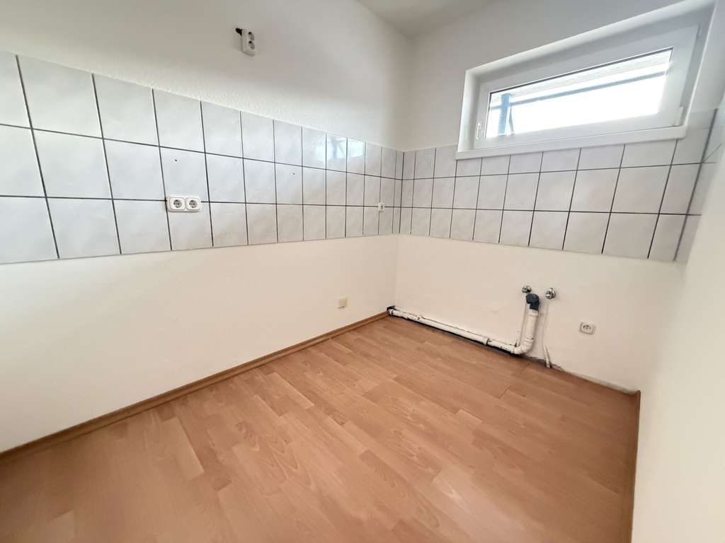 Immobilie in Taucha - Leerstehende & gepflegte 2-Zimmer-Wohnung – ideal für Kapitalanleger oder Eigennutzer! - Bild 4