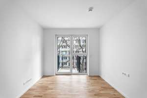 Unmöbliertes Studio mit EBK in Lichtenberg   – Löwenberger Straße 1, 10315 Friedrichsfelde, Berlin – Vorschaubild 3