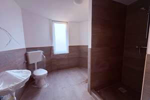 Property thumbnail 9