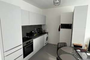 2-Zimmer-Wohnung in Europa City ab 23.08 – Lisa-Fittko-Straße 6, 10557 Moabit, Berlin – Vorschaubild 2
