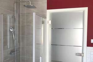 Frei, neuwertig, mit vielen Extras: Chices Reihenendhaus, unterkellert, mit 2 TG-Stellplätzen, etc. – Die vollständige Adresse der Immobilie erhältst du vom Anbieter., 93055 Brandlberg-Keilberg, Regensburg – Vorschaubild 7