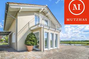 MUTZHAS - Exklusives Einfamilienhaus mit Schwimmteich – Fürstenfeldbruck (Kreis) – Vorschaubild 1