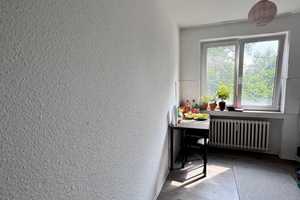 **Vollständig renovierte 2-Raum-Wohnung mit Balkon und Einbauküche in Duisburg** – Schulte-Marxloh-Straße 15, 47169 Duisburg – Vorschaubild 7