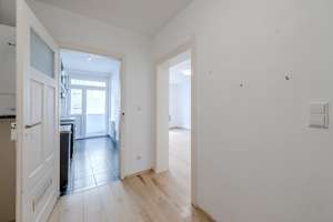 Heusteigviertel: 2-Zimmer-Wohnung im Hochparterre – Die vollständige Adresse der Immobilie erhältst du vom Anbieter., 70182 Dobel, Stuttgart – Vorschaubild 6