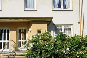 Familienfreundliches Reihenhaus, Vollkeller, Balkon, großer Garten in ruhiger Lage & Garage