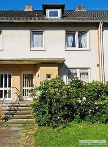 Familienfreundliches Reihenhaus, Vollkeller, Balkon, großer Garten in ruhiger Lage & Garage