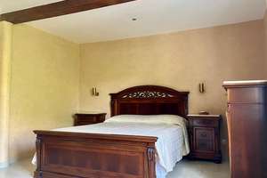 ***TRAUMHAUS MIT 2 GROßEN WOHNUNGEN UND WOHNKELLER IM MEDITERRANEN STIL*** – Bohlstraße 3, 72555 Metzingen – Vorschaubild 23