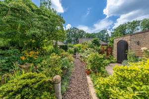 Großes Wohnhaus mit Gartenidylle in Bramsche - Gartenstadt – Die vollständige Adresse der Immobilie erhältst du vom Anbieter., 49565 Bramsche – Vorschaubild 23