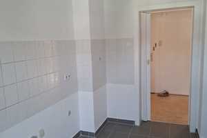 Schöne und vollständig renovierte 2-Raum-Wohnung mit Balkon in Essen – Kleine Lenbachstraße 7, 45147 Essen – Vorschaubild 6