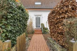 Gepflegtes Einfamilienhaus mit Kamin, zwei Garagen & geschützten Terrassen – Die vollständige Adresse der Immobilie erhältst du vom Anbieter., 48734 Reken – Vorschaubild 5