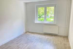 ZWEI ZIMMER im Erdgeschoss!