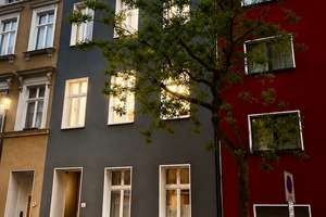 Stilvoller 115 m²-Altbau mit Stuck, Flügeltür & großem Balkon | Friedrichstadt | provisionsfrei – Talstr 55, 40217 Friedrichstadt, Düsseldorf – Vorschaubild 9