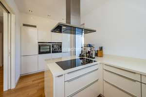 MODERNE PENTHOUSEWOHNUNG IM HERZEN DER STADT! – Die vollständige Adresse der Immobilie erhältst du vom Anbieter., 41061 Gladbach, Mönchengladbach – Vorschaubild 7
