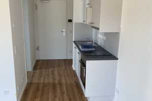 Exklusive 1-Raum-Wohnung mit gehobener Innenausstattung mit EBK in Regensburg – Otto-Hahn-Straße 10, 93053 Regensburg – Vorschaubild 4
