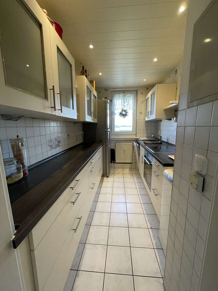 Immobilie in Regis-Breitingen - Schöne 3-Raum Eigentumswohnung mit Balkon und Einbauküche in Regis-Breitingen zu verkaufen - Bild 2