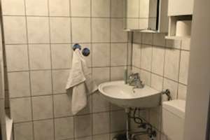 Charmante und voll möblierte 4 Zimmer Dachgeschoßwohnung – Henriettenstr. 11, 44793 Kruppwerke, Bochum – Vorschaubild 13