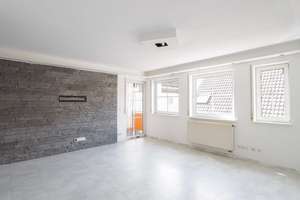 Renovierte 3,5-Zi.-Whg mit Balkon & TG-Stellplatz im Herzen Schwaigerns - 200 m zum Bahnhof – 74193 Schwaigern – Vorschaubild 3