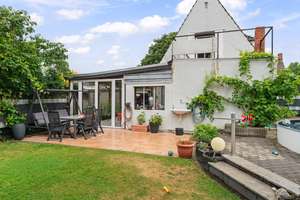 Bremen - Hemelingen | Wohnglück mit Urlaubsgefühl – klein, aber fein. Garten, Pool & Outdoorküche. – Die vollständige Adresse der Immobilie erhältst du vom Anbieter., 28309 Hemelingen (Ortsteil), Bremen – Vorschaubild 21