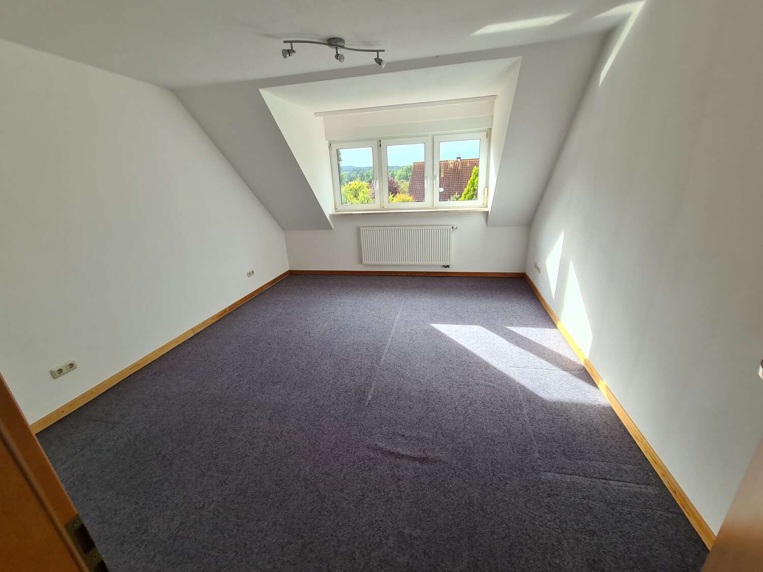 Immobilie in Litzendorf - Großzügige, schöne und gepflegte DHH in ruhigem Wohngebiet - Bild 5