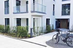Ruhige, sonnige 2-Zimmer-Terrassenwohnung + EBK + Einzel-TG in Allach, München – Am Kesselhaus 24, 80999 München – Vorschaubild 3