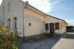 Doppelhaushälfte mit Potential – Blexener Str. 6, 27572 Fischereihafen, Bremerhaven – Vorschaubild 3