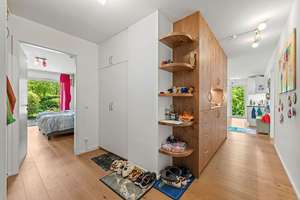 Stadtnah im Grünen Wohnen
Neubauwohnung mit großzügiger Terrasse & imposantem Gartengrundstück in R – Die vollständige Adresse der Immobilie erhältst du vom Anbieter., 88212 Ravensburg – Vorschaubild 18