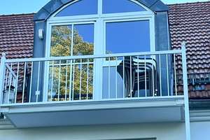 Lebendig wohnen in Bogenhausen: 2,5-Zimmer-Wohnung mit Balkon – Schnorr-von-Carolsfeld-Straße 15, 81927 Englschalking, München – Vorschaubild 2