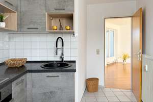 Ulm-Gögglingen schicke 4-Zi.-Maisonette mit 3 sonnigen Dachterrassen, EBK + TG, ohne Käuferprovision – Die vollständige Adresse der Immobilie erhältst du vom Anbieter., 89079 Gögglingen, Ulm – Vorschaubild 8