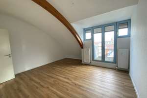 Lichtdurchflutete Maisonette-Wohnung mit kleinem Balkon – Die vollständige Adresse der Immobilie erhältst du vom Anbieter., 71638 Mitte, Ludwigsburg – Vorschaubild 6