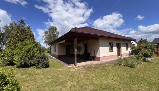 Bild von CHARMANTER BUNGALOW MIT GROßEM GRUNDSTÜCK