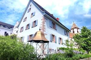 Denkmalgeschütztes Schmuckstück mit 9 Luxus-Apartments im Herzen des Markgräfler Landes – Die vollständige Adresse der Immobilie erhältst du vom Anbieter., 79400 Kandern – Vorschaubild 1