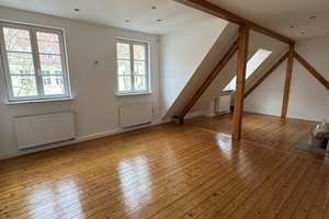 Frisch sanierte und moderne 3 Zimmerwohnung im Herzen von Biebrich! – Riehlstraße 32, 65203 Biebrich, Wiesbaden – Vorschaubild 3
