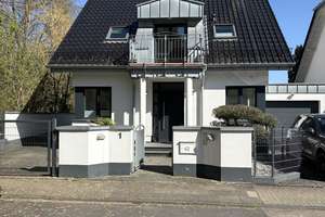 Neuwertiges freistehendes Einfamilienhaus in Köln-Weiden zu verkaufen! – Die vollständige Adresse der Immobilie erhältst du vom Anbieter., 50859 Weiden, Köln – Vorschaubild 2