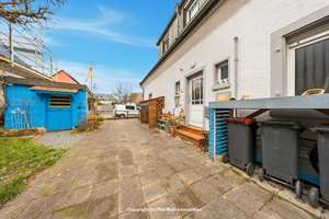 DOPPELTE CHANCE: Zwei bezugsfreie Wohneinheiten mit Charme und vielen Möglichkeiten in KA-Neureut – Die vollständige Adresse der Immobilie erhältst du vom Anbieter., 76149 Neureut, Karlsruhe – Vorschaubild 24