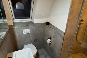 Helle 4-Zimmer Dachgeschosswohnung in Stuttgart-Untertürkheim – Lindenschulstraße 11, 70327 Lindenschulviertel, Stuttgart – Vorschaubild 22