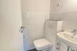 Frisch renovierte 3-Zimmer Wohnung mit Balkon – Hofgerichtsweg 31, 44309 Brackel (Ortsteil), Dortmund – Vorschaubild 2