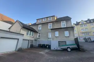 Mehrfamilienhaus mit 8 Garagen im Herzen von Gevelsberg zu verkaufen – Ennepe-Ruhr-Kreis – Vorschaubild 3