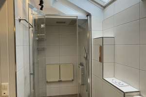 *Provisionsfrei* Außergewöhnliches Zweifamilienhaus im Grünen mit Wintergarten & Design-Kamin – Rosmerthastraße xx, 55126 Finthen, Mainz – Vorschaubild 35
